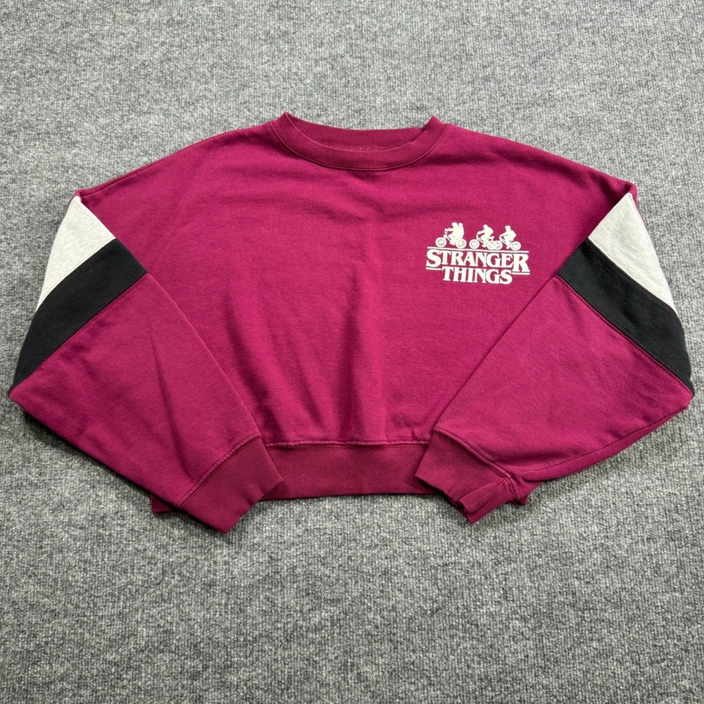 Stranger Things Sweatshirt Womens LG Maroon Colorblock Cropped Graphic Pullover
